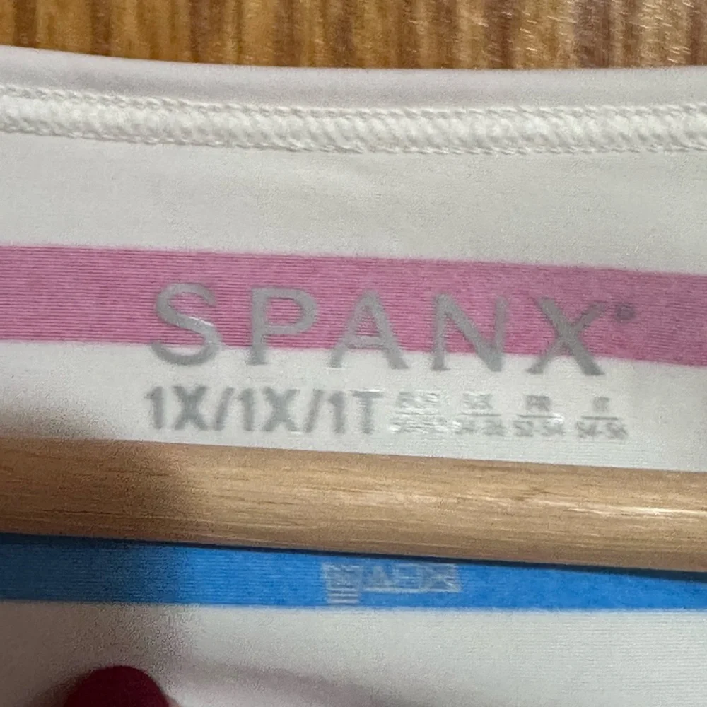 SPANX women’s 1X Long Sleeve Shirt - Red, Blue, and‎ White Stripes AB